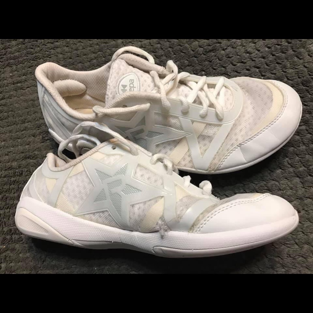 Rebel Ruthless Cheer Shoes